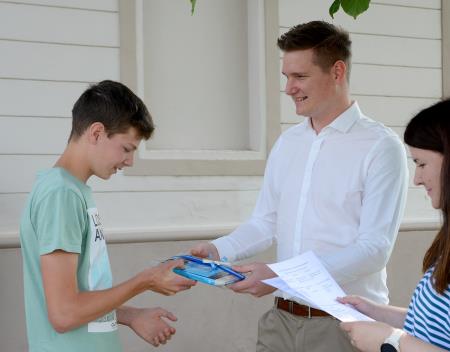 Sprejem devetletnih odličnjakov (17)